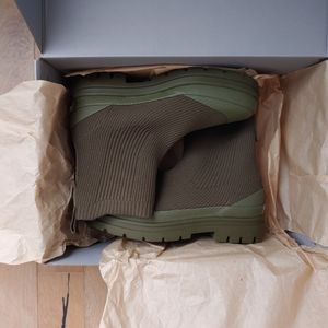 NIB Everlane ReKnit Boot / 7.5 / Olive Green